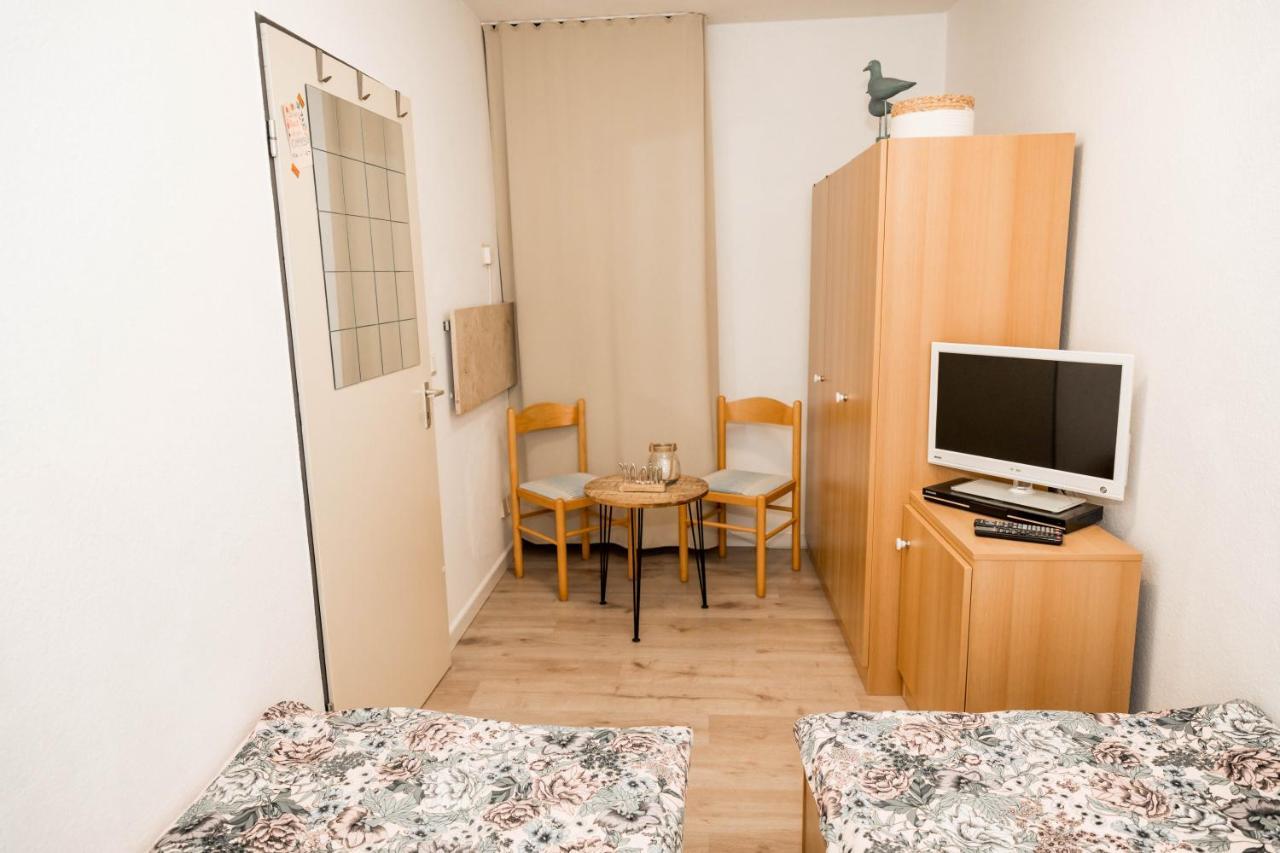2Zi-Ferienwohnung Am Suedstrand Mit Eigenem Parkplatz Perfekt Fuer Familie Burgtiefe auf Fehmarn Exterior foto
